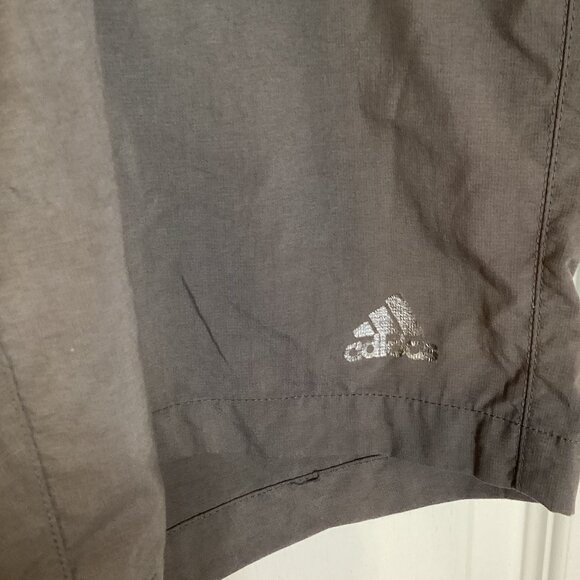 Adidas Clima365 Men's Boys Youth Brown Shorts Size 12 Hiking Casual Walking - Picture 3 of 9